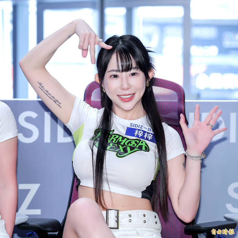 擠下李雅英！梓梓奪「最佳啦啦隊員」第二 曝凍卵反升cup：賺到了