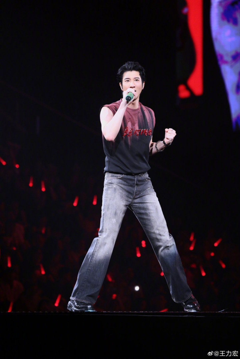 王力宏正在舉辦「最好的地方」巡迴演唱會。（翻攝微博）