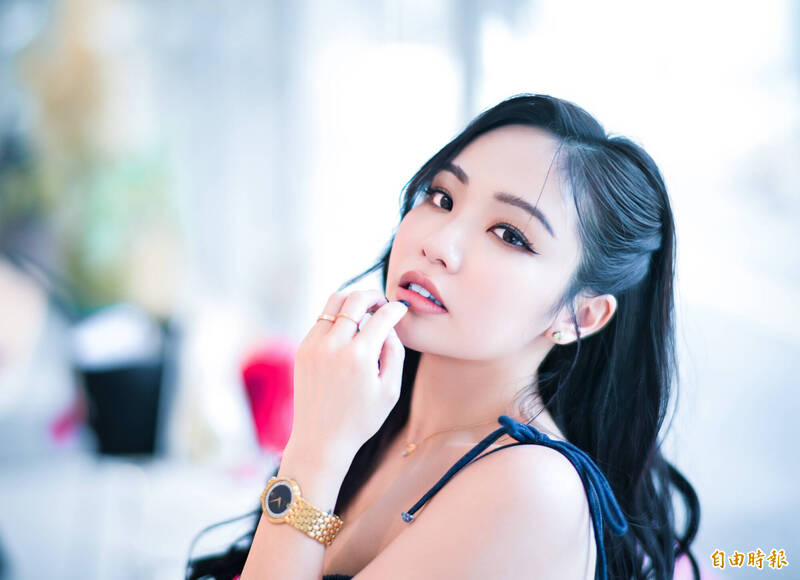 吵起來了!不滿網友點名不喜歡她的人和歌 陳芳語回嗆了