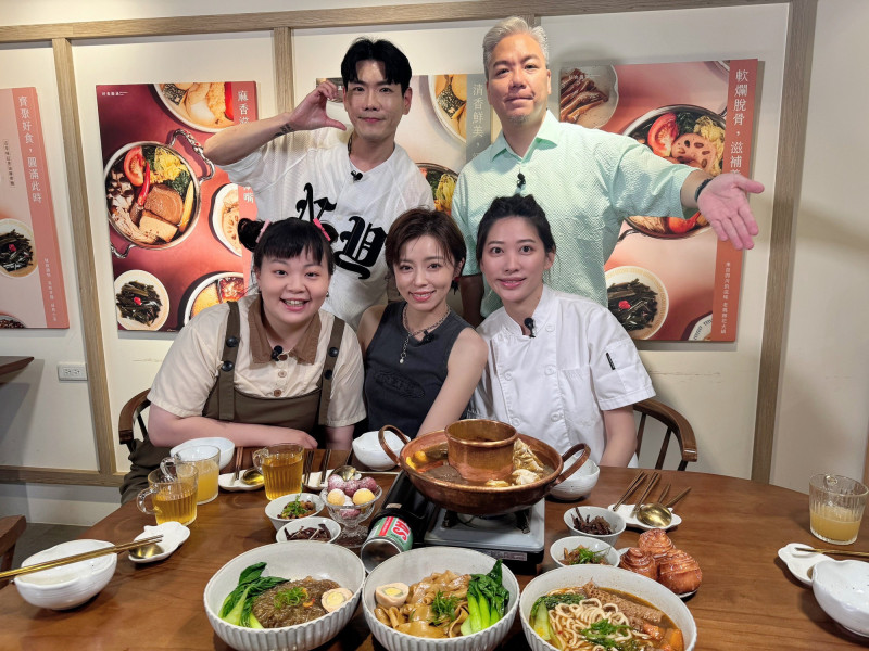 王瞳、宮美樂互揭私生活 她被爆「紙碗煮飯險燒鍋」