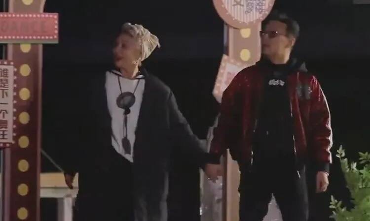 汪峰和小女友掰了？ 緊牽寧靜浪漫慶生爆緋聞