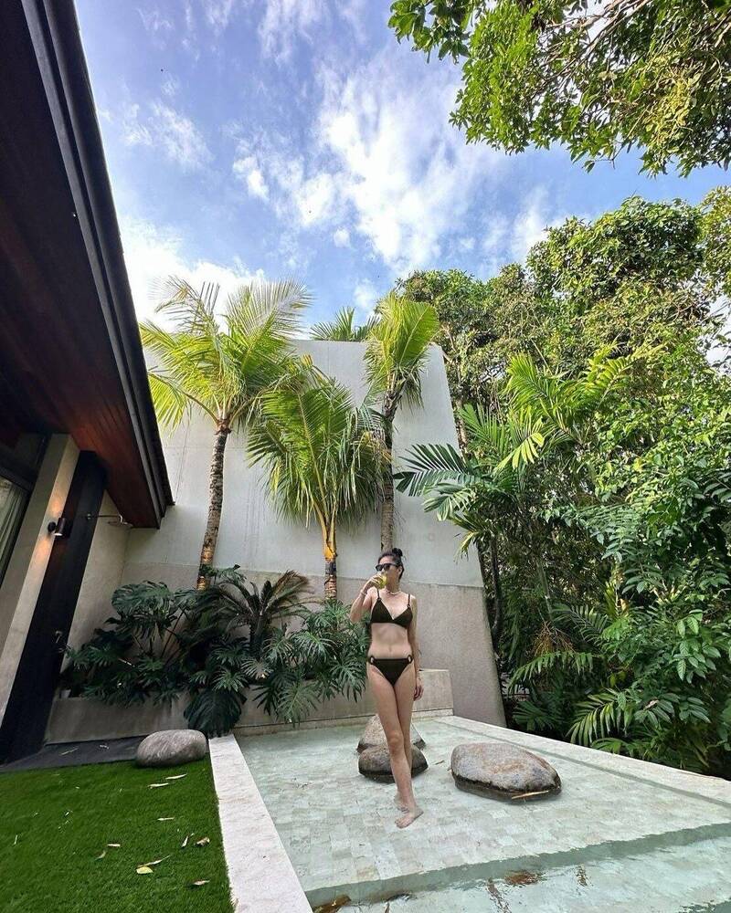 她辣秀好身材。（翻攝自臉書）