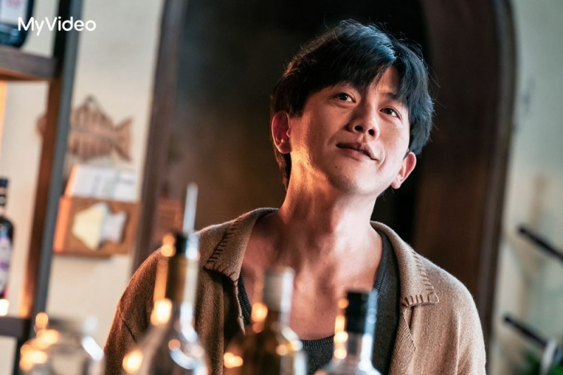 莫子儀主演的《喝酒吧！笨蛋》登頂2025年MyVideo上半年台劇冠軍。（台灣大哥大MyVideo提供）