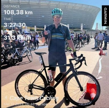 賴恩凱是位熱愛戶外運動，特別是三鐵的高階經理人。（翻攝自IG）