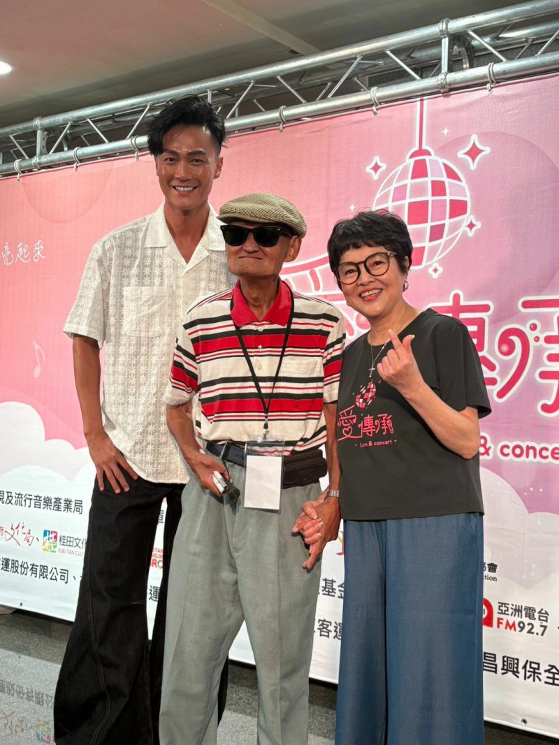 兒涉案後紀寶如首露面 含淚鞠躬道歉「他是我心頭的肉」