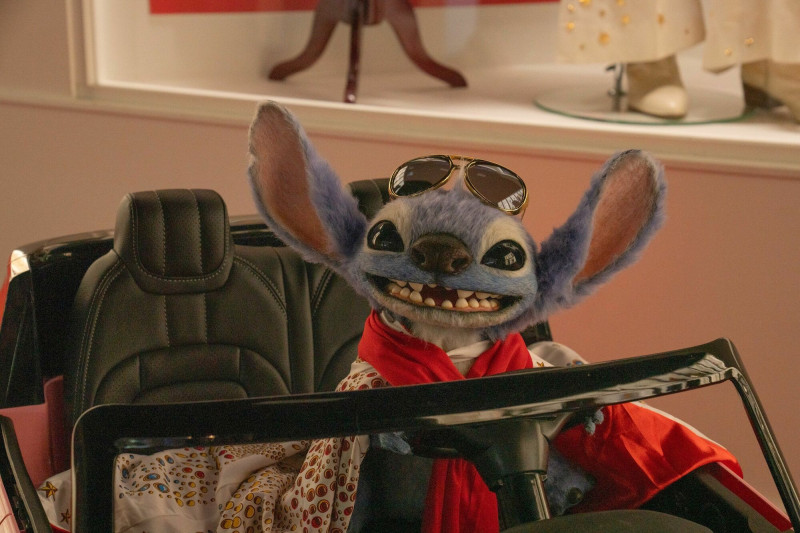 《星際寶貝：史迪奇》正式成為今年全球最賣座的好萊塢電影。（迪士尼提供）