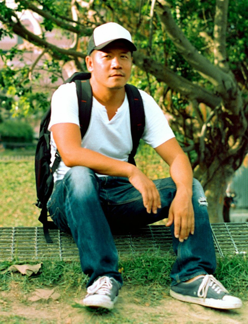 蕭青陽為大巨蛋民歌演唱會設計主視覺。（蕭青陽提供）