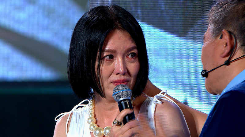 苗可麗（左）、澎恰恰演繹真實父女情。（三立提供）