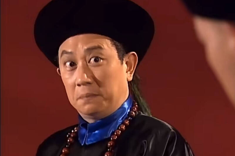 羅浩楷在陳小春主演的《鹿鼎記》中扮演「索額圖」。（翻攝自小紅書）