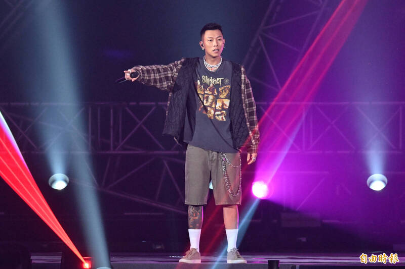 頑童MJ116今晚在小巨蛋舉辦首場「OGS」演唱會。（記者胡舜翔攝）