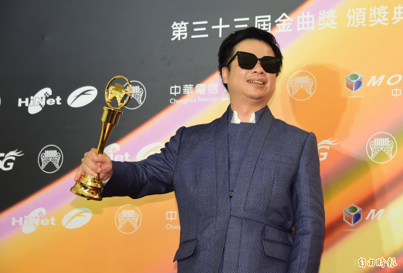 「我罷免我驕傲」 視障台語歌王表態：想做自由自在的台灣人