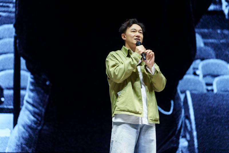 陳奕迅現身首映，與大家分享心情。（廿一克有限公司提供）