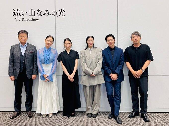 電影《群山淡影》今年在坎城影展播映時，氣氛令人感動。（翻攝自X）