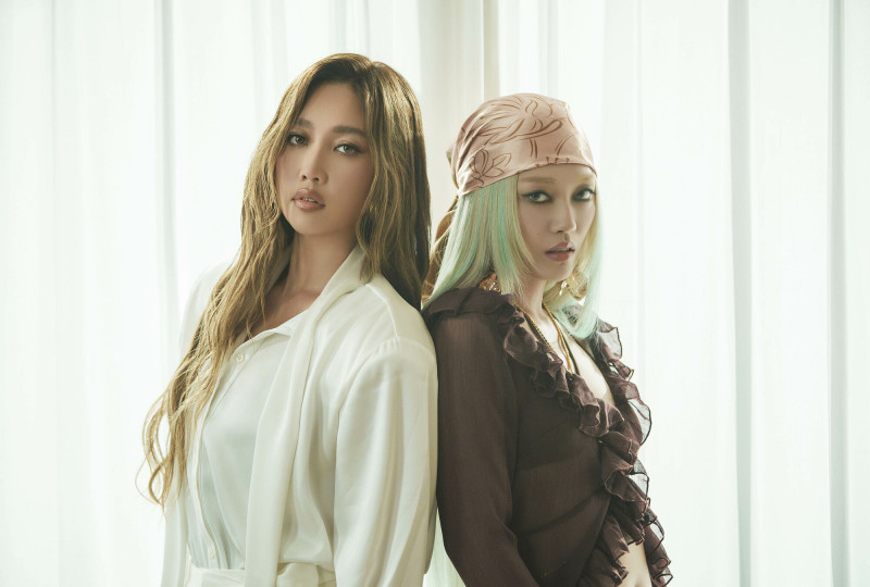 琟娜VERNA與A-Lin對唱新歌《糾結重啟》。（谷優娛樂提供）