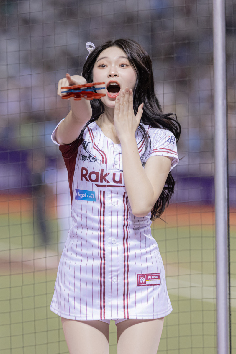 貝佳頤是大E人。（樂天桃猿提供）