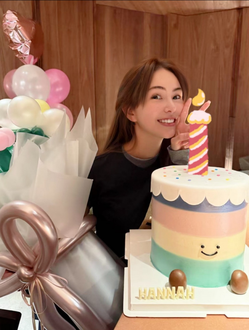 昆凌生日收到許多禮物。（翻攝自小紅書）