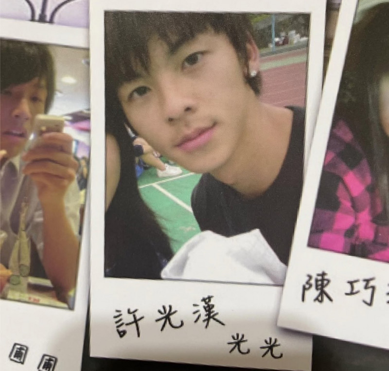許光漢求學時期綽號叫「光光」。（翻攝自Threads）
