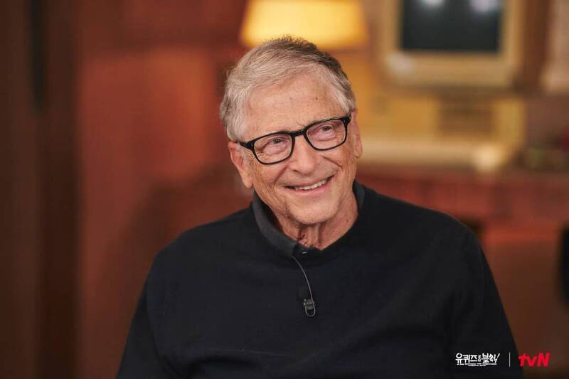 比爾蓋茲登上南韓綜藝節目《劉QUIZ ON THE BLOCK》。（翻攝IG）