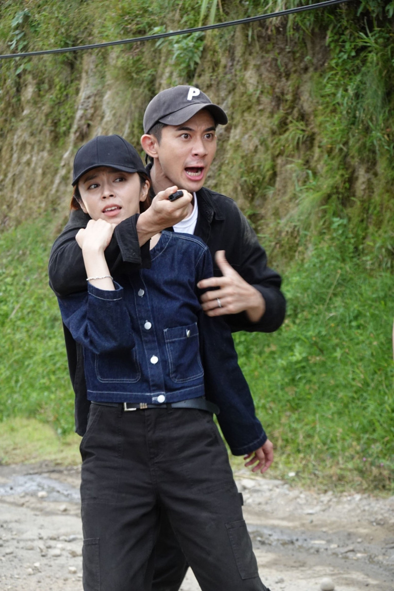 曾子益演毒販惡行曝光 遭警追捕被親情逼到投降