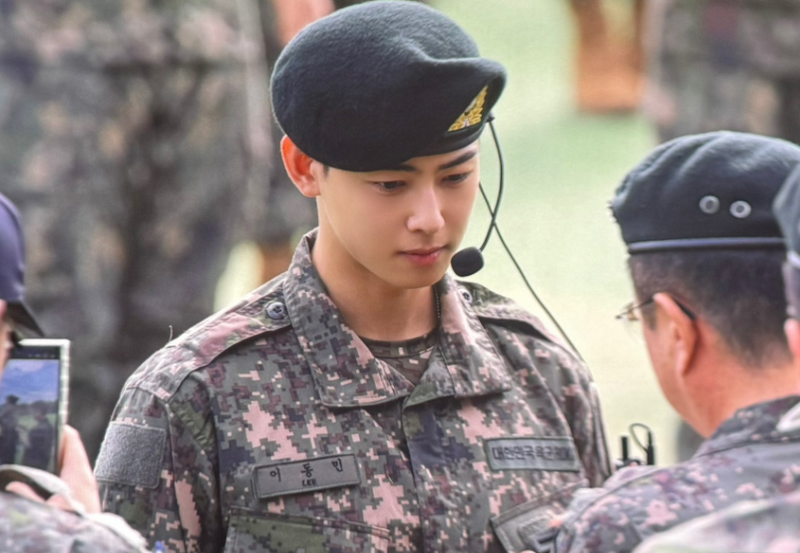 車銀優在素顏狀態下皮膚還是相當白皙，五官精緻。（翻攝自韓網）