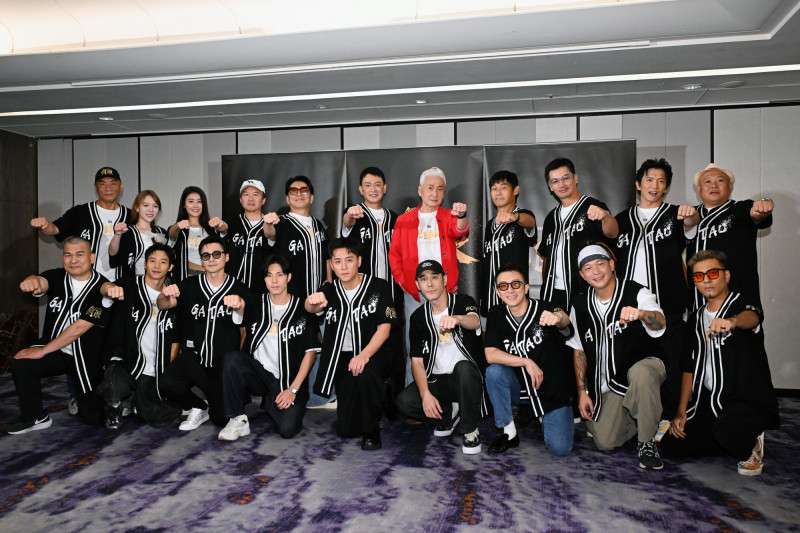 《角頭－鬥陣欸》全台票房猛破1.5億，昨晚霸氣慶功。（記者胡舜翔攝）