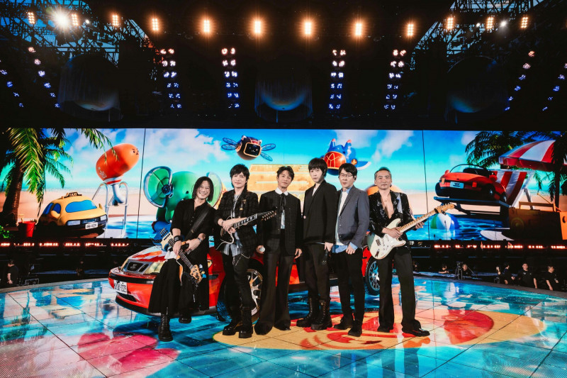 韋禮安與偶像五月天合作。（相信音樂提供）