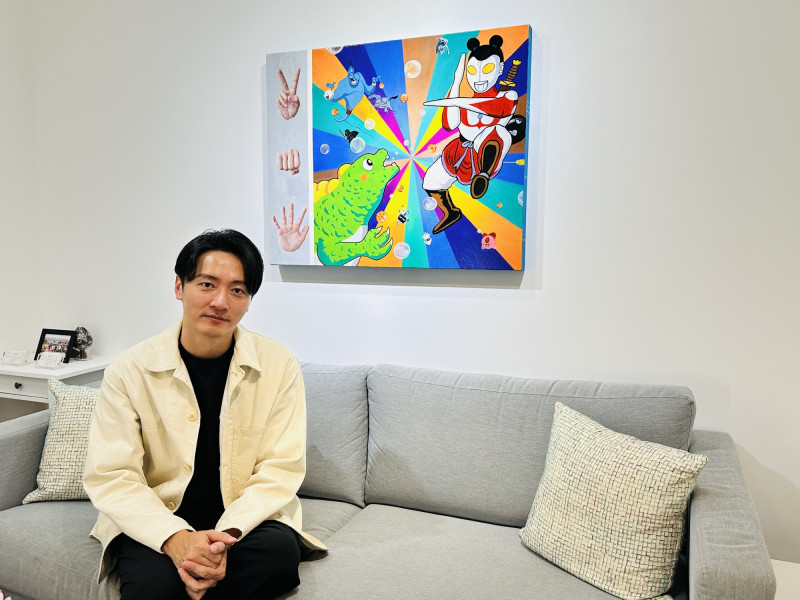 馬俊麟把童年記憶全在畫布上展現。（展奕娛樂提供）