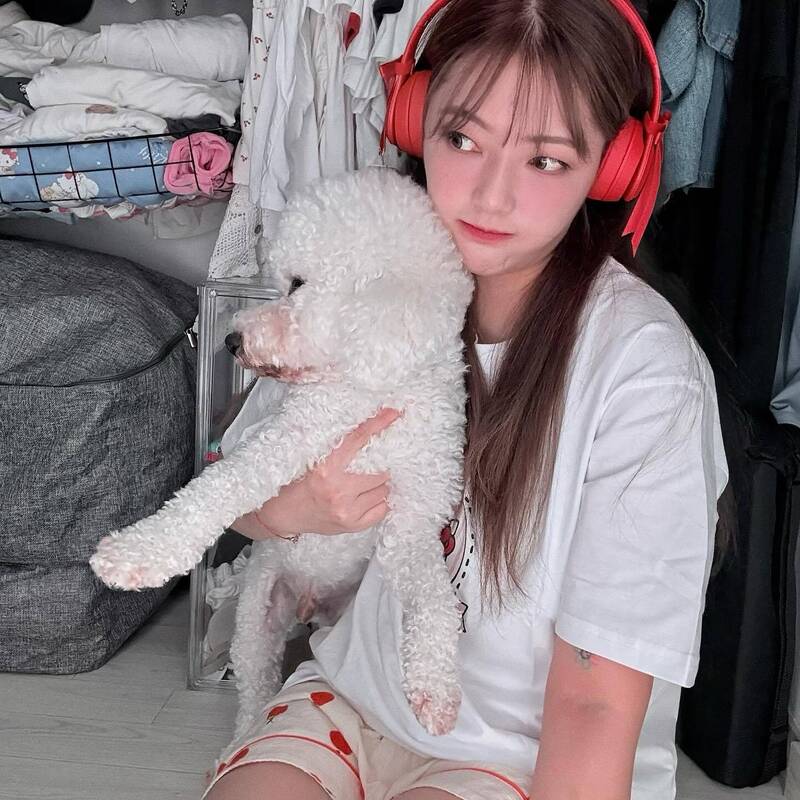 劉力穎今日稍早發出千字長文，敘述自己對暴力事件看法。（翻攝自X）