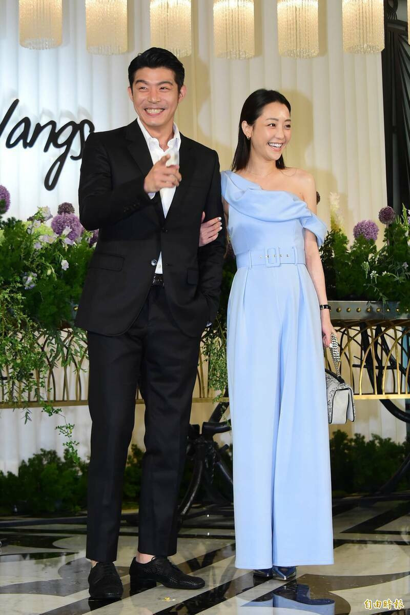 （獨家）王柏傑反擊和謝欣穎互潑飲料始末 友人曝當日狀況