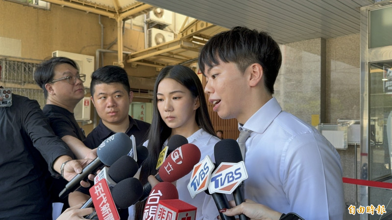 家寧全家遭起訴後首開庭 張妹全認罪、張母僅認人頭逃漏稅