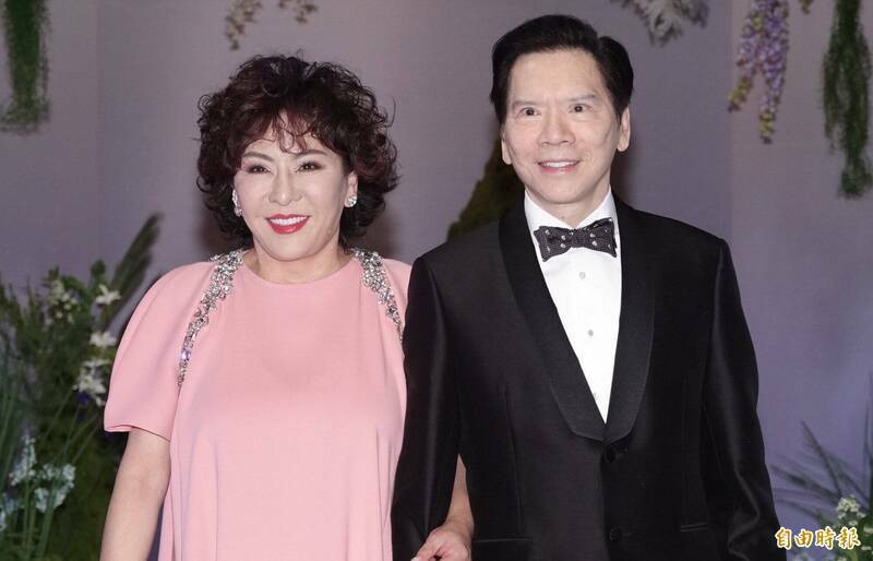 「向太」陳嵐（左）與香港影視大亨向華強結縭多年。（本報資料照，記者潘少棠攝）