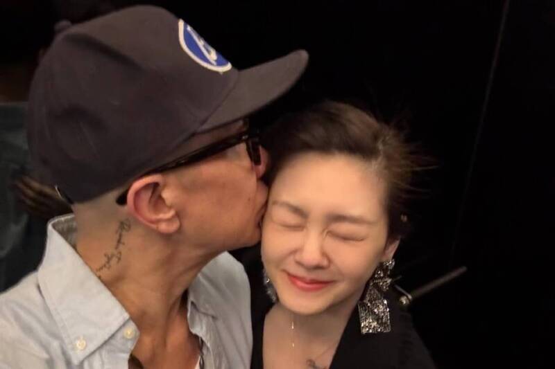 具俊曄（左）與大S感情甜蜜。（翻攝自IG）