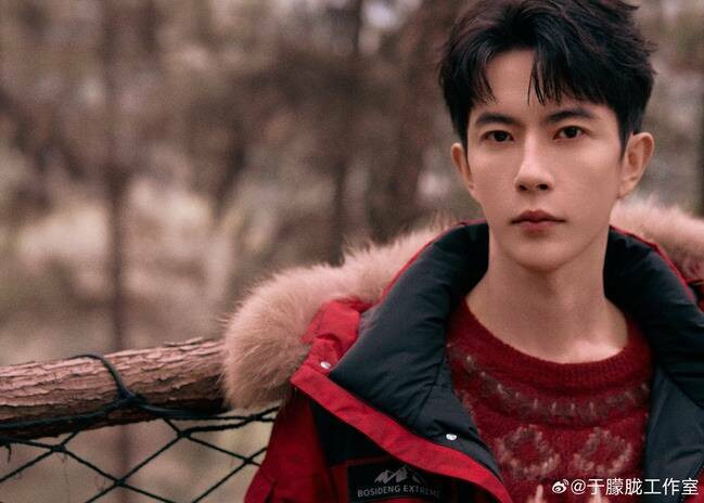 中國男星于朦朧9月11日驚傳墜樓身亡，死因至今撲朔迷離。（翻攝自微博）