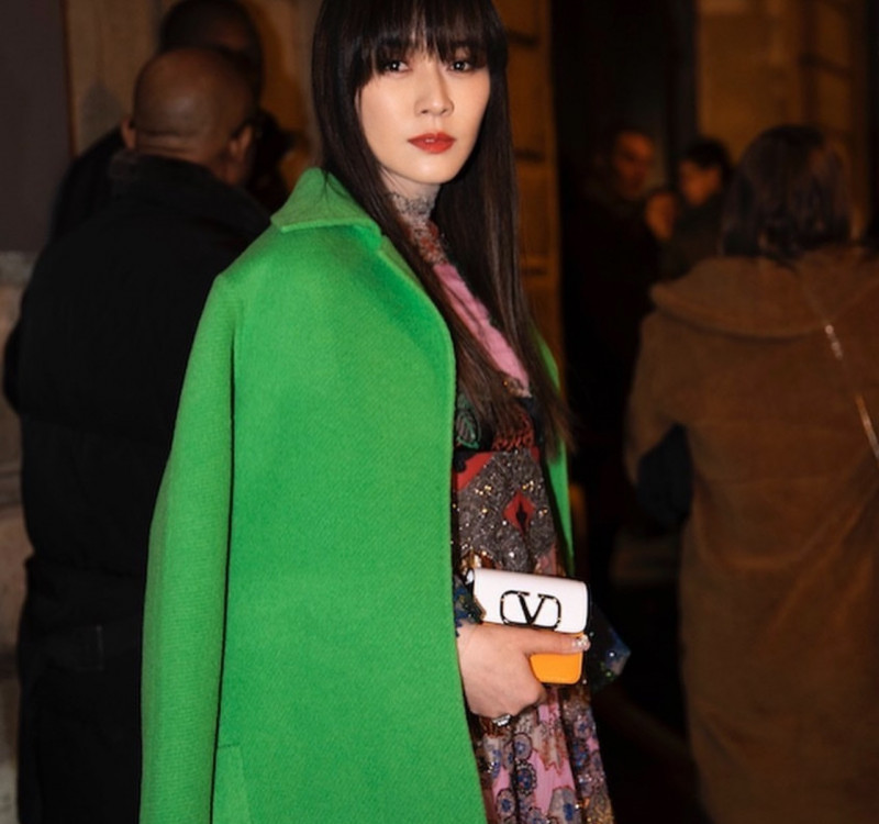 田海蓉被宋祖德酸，「聽說你在京城有些人際網，但別太囂張」。（翻攝自微博）