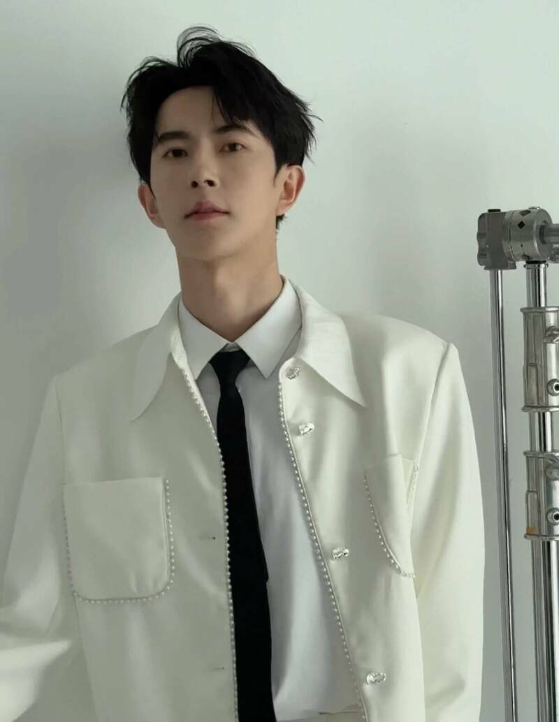 反共網紅公布于朦朧「簡訊遺書」!捲入親王洗錢黑幕 疑握USB鐵證遭滅口