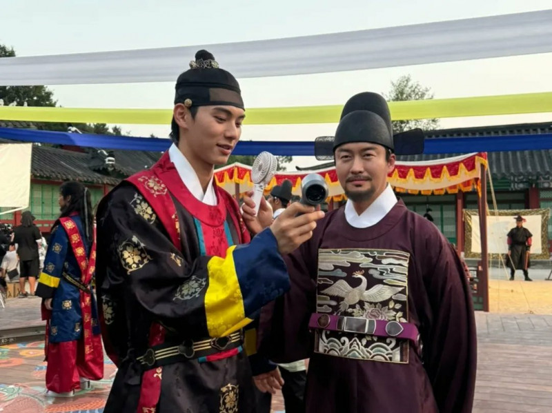 《暴君》忠臣最後一擊!「任頌載」擋箭救君全劇最揪心