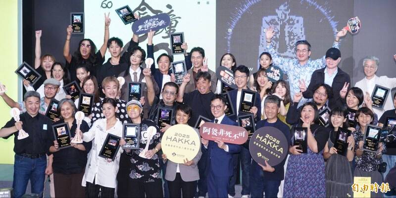 《星空下的黑潮島嶼》主演吳念軒、黃河、劉承恩、睦媄出席客家電視台金鐘入圍交流會，分享入圍心情與紅毯準備。（記者潘少棠攝）