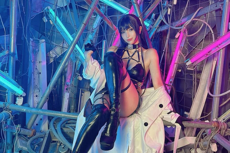 (影)疑小三親爆百萬YTR外遇 本人認了還嗆:玩玩而已