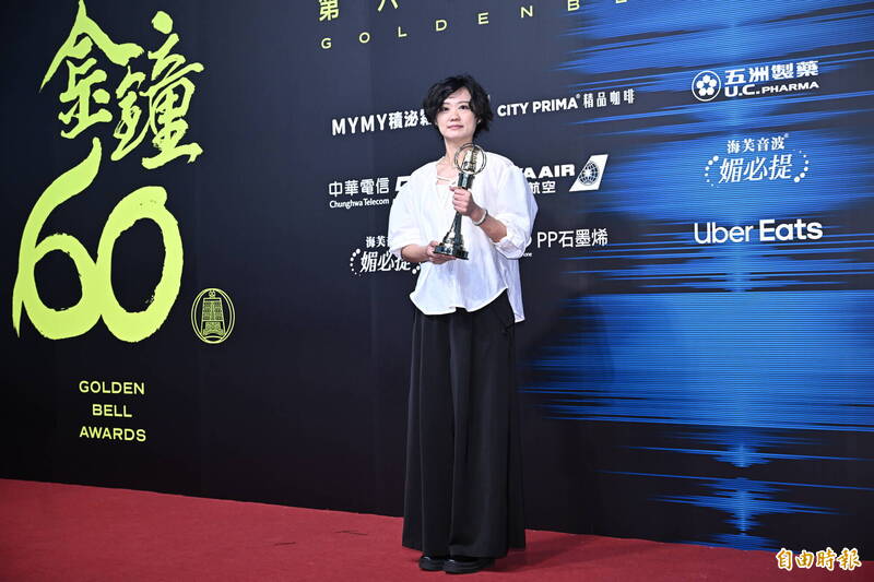 第60屆廣播金鐘獎電台品牌行銷創新獎《用聲音 培養世界識讀力》。（記者胡舜翔攝）