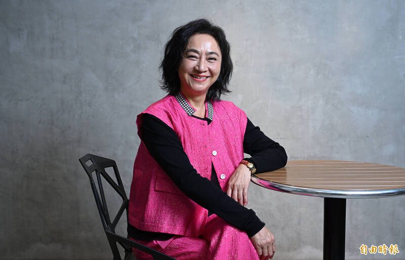 楊麗音以客家電視台《阿婆非死不可》入圍金鐘60迷你劇（電視電影）女主角獎。（記者潘少棠攝）