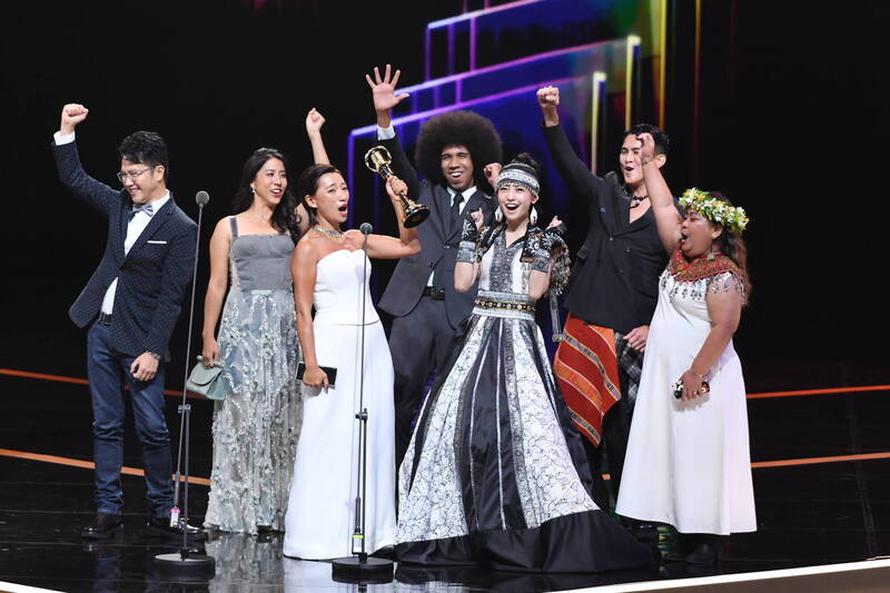 《ila 跟土地學做飯》團隊嗨喊希望台灣更好、土地更好。（三立提供）