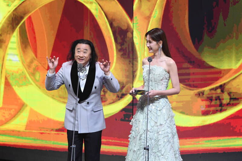 金鐘60》神模仿王世堅！ 邰智源飆金句「游刃有餘」全場笑翻