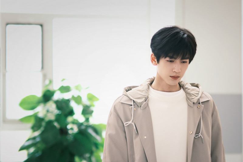 張凌赫在《櫻桃琥珀》飾演「蔣嶠西」。（愛爾達電視提供）