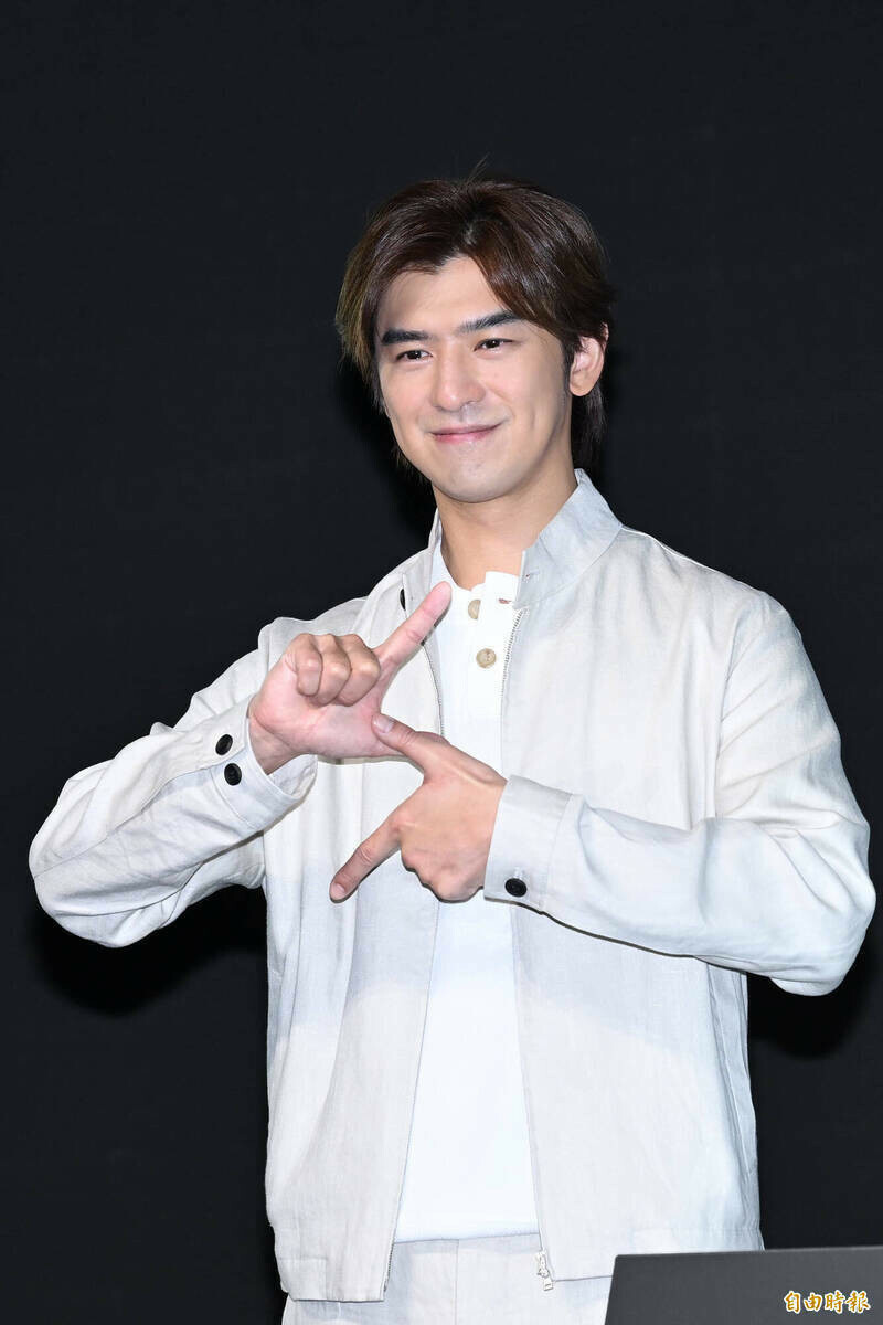 王大陸友人脫口「去問問陳柏霖」！2個月後竟說中深陷閃兵風暴