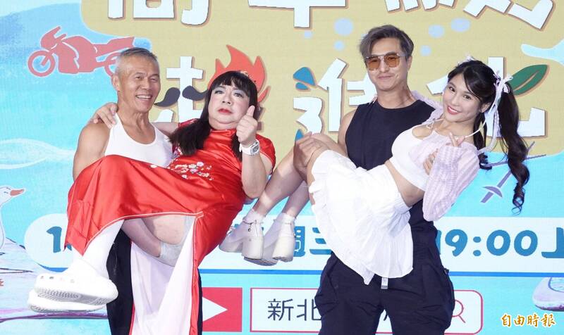右起琳妲、王少偉、董志成。（記者潘少棠攝）