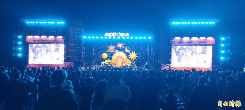 蘇打綠於春浪音樂節首日壓軸登場。（記者張軒哲攝）