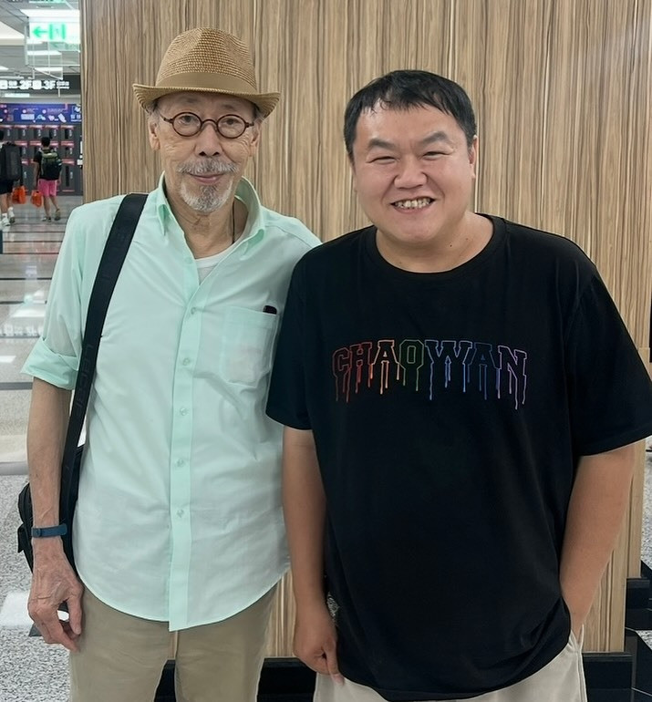 司徒（右）與馮淬帆相識10年。（翻攝自臉書）