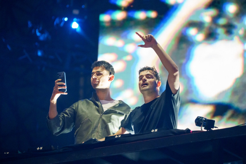 Martin Garrix（右）、Afrojack在Ultra Taiwan夢幻合體演出。（Ultra Taiwan提供）