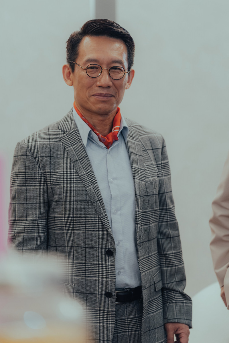 郭子乾繼《茶金》後，在《整形過後》重逢温昇豪。（六魚文創提供）