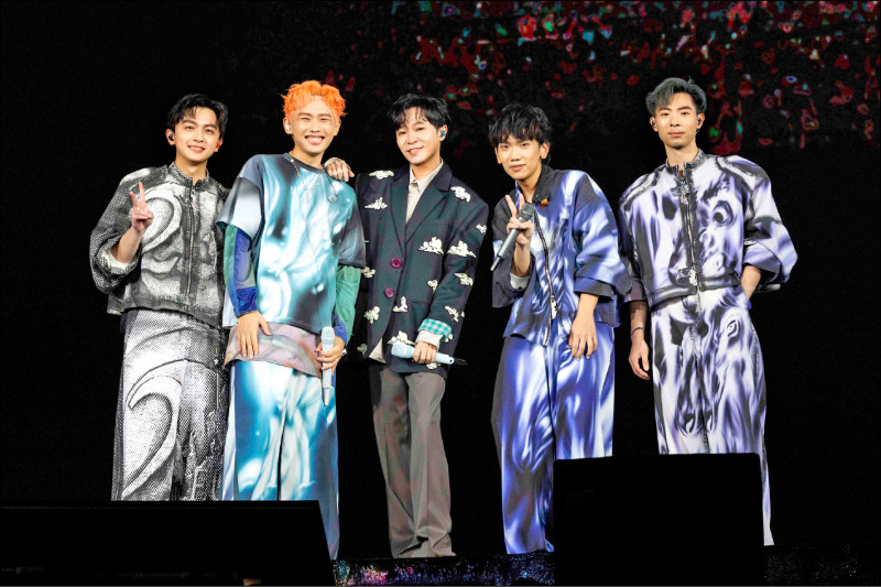 理想混蛋喜迎青峰 雞丁圓夢淚崩